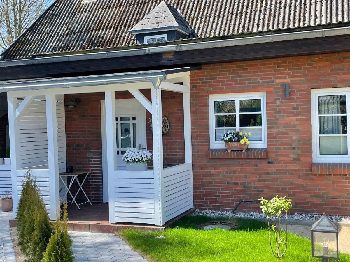 Friesen-Lodge Ferienwohnungen Breklum Luaran gambar